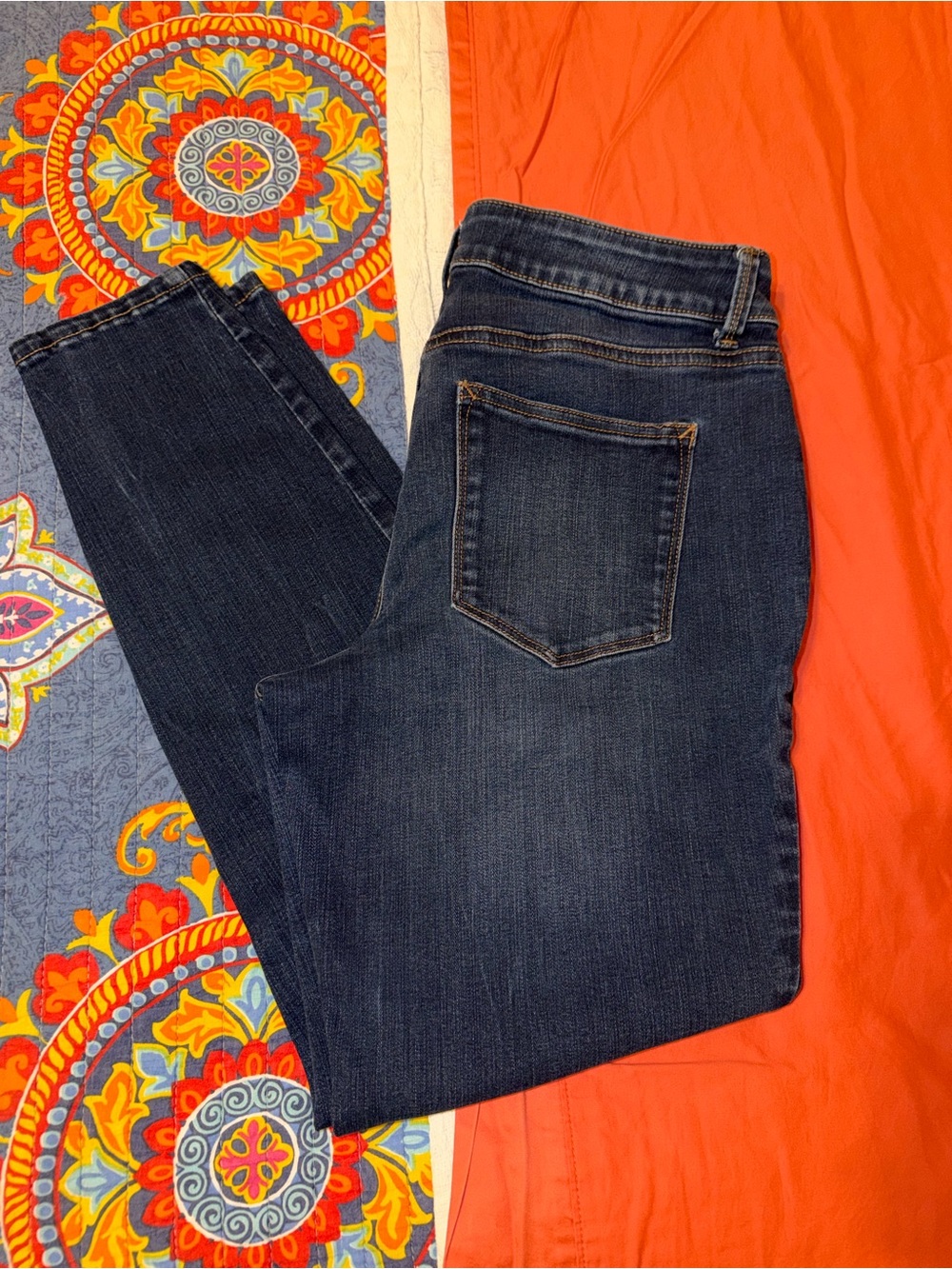 Classic Dark Wash Women’s Jeans - Blue